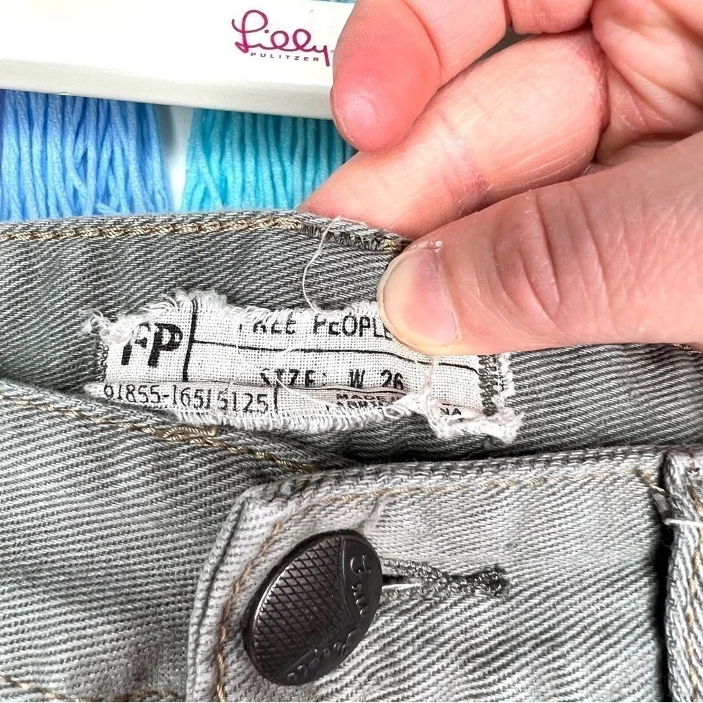 Free People Bohemian Raw Hem Distressed Short Shorts High Waist Gray Denim Short